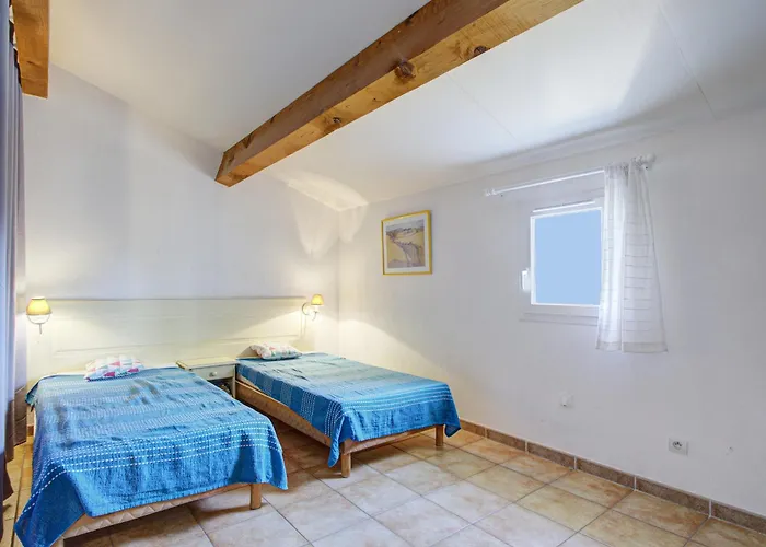Pminervois I N02 3p6 *